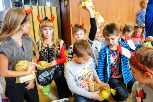 Mikulášské radovánky žáků 1. a 2. ročníku f04
