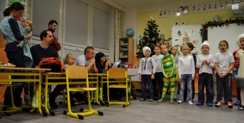 Vánoční besídka třídy 2. B f02