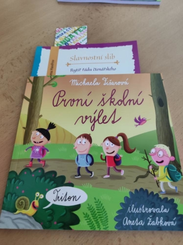 Pasování žáků na čtenáře f09