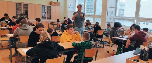 Šachový turnaj na ZŠFH f01